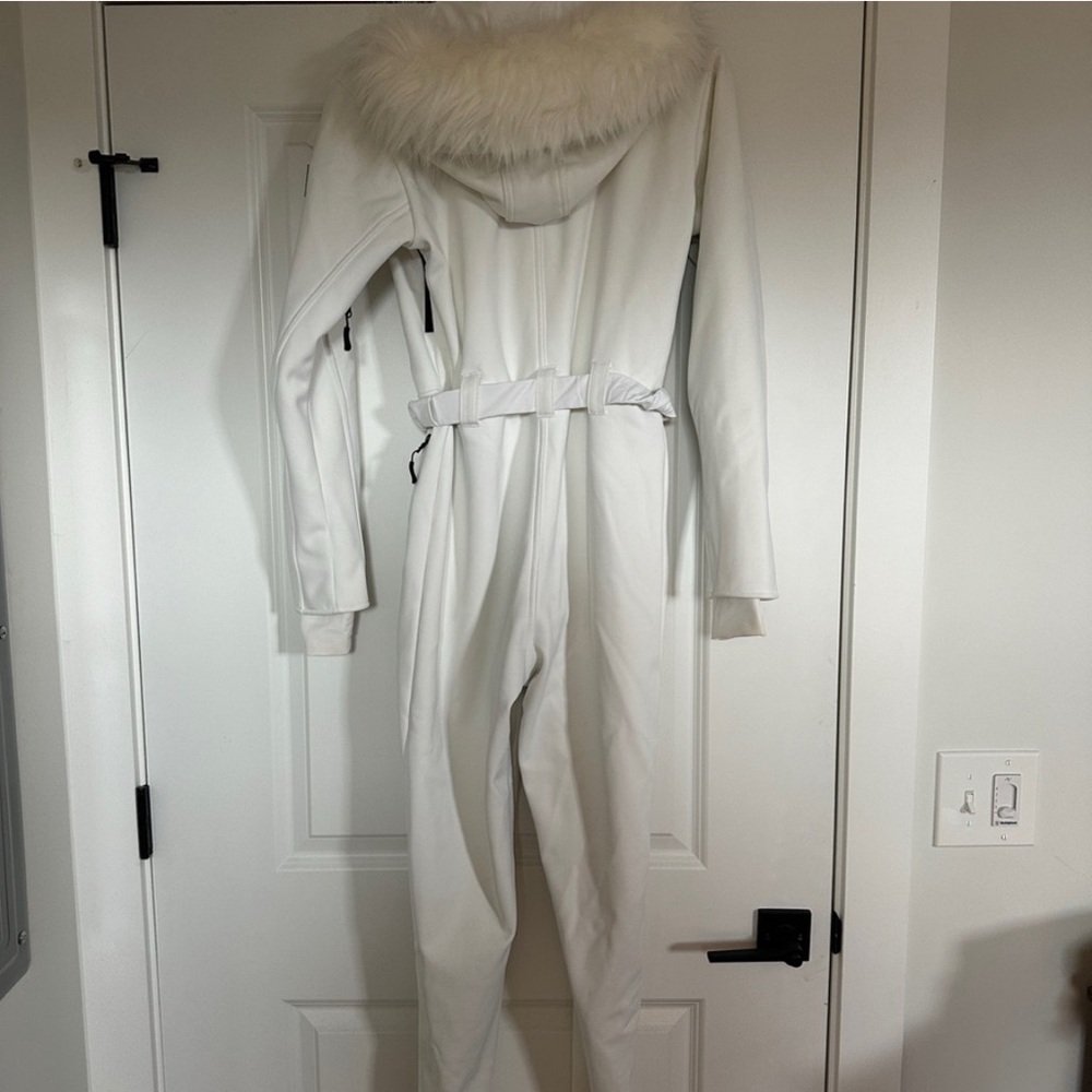 ASOS Women's White Ski Jacket - Picture 5 of 7